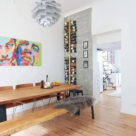 Cozy Near Tivoli & Nyhavn Daire Kopenhag