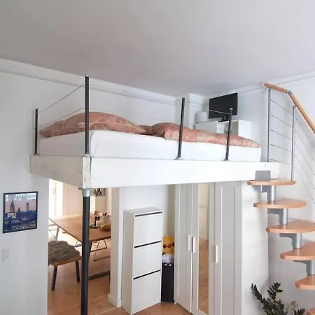 Cozy Near Tivoli & Nyhavn Daire Kopenhag