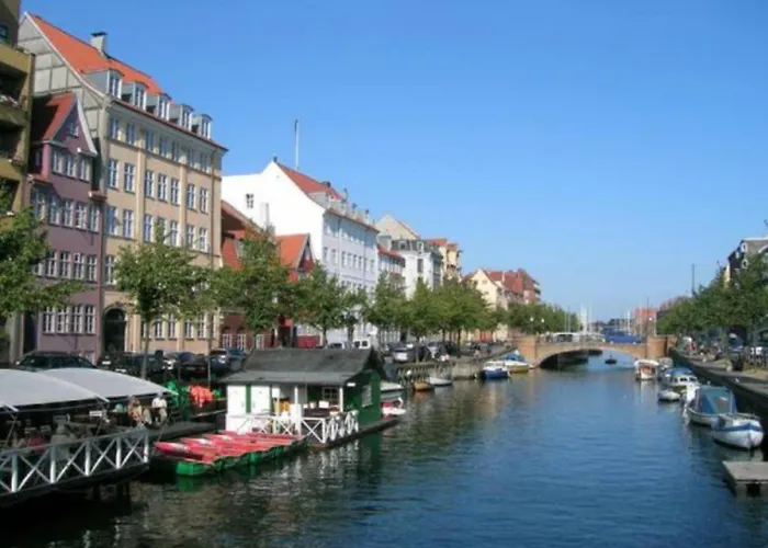 Cozy Near Tivoli & Nyhavn Lägenhet *