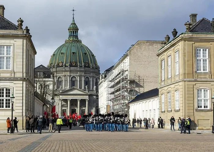 Cozy Near Tivoli & Nyhavn *
